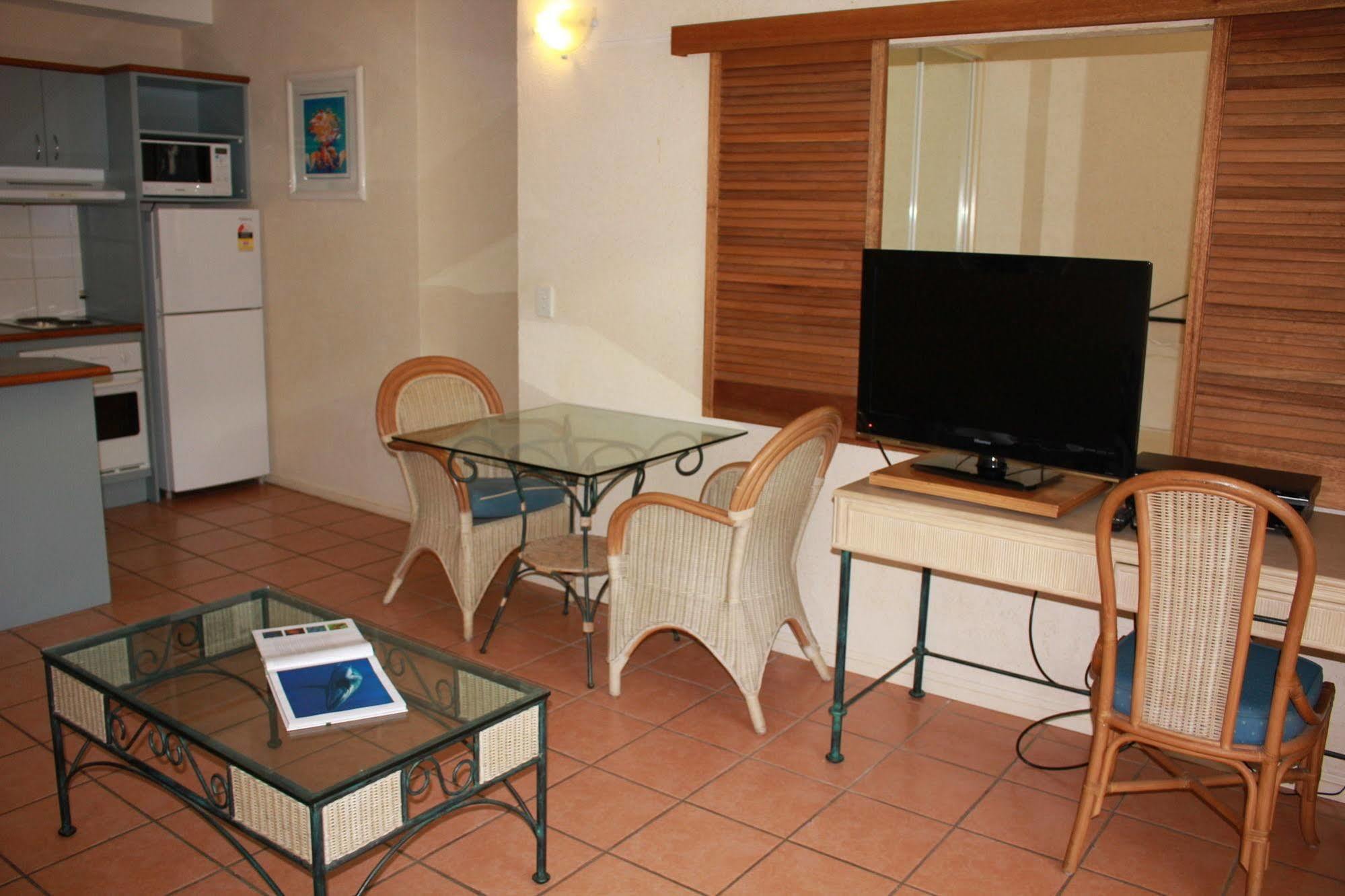 Seascape Holidays - Tropic Sands Port Douglas Bagian luar foto