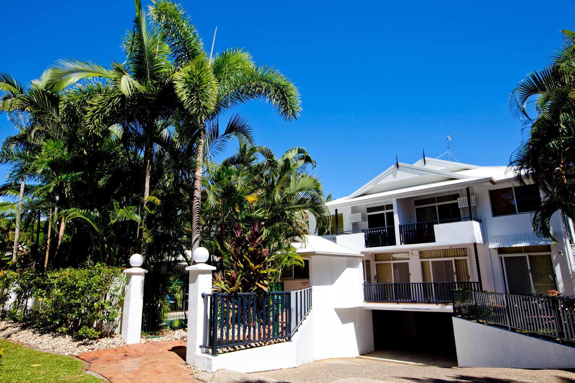 Seascape Holidays - Tropic Sands Port Douglas Bagian luar foto
